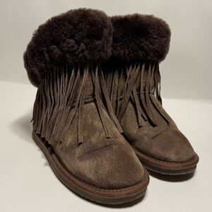 Lamo Dark Brown Fringe Winter Boots